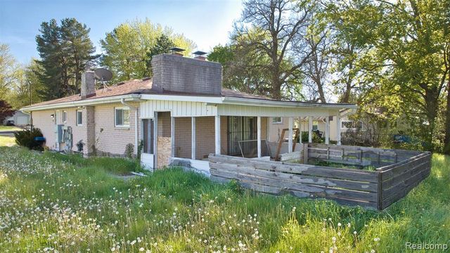 5145 E Mount Morris Road, Mount Morris, MI 48458