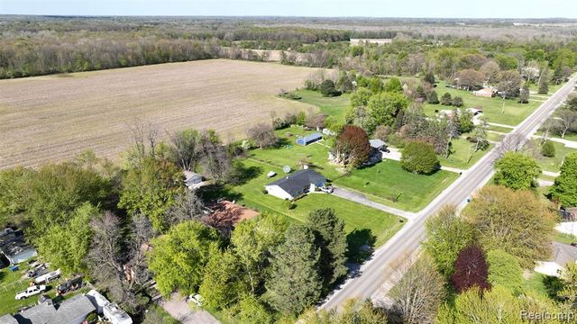 5145 E Mount Morris Road, Mount Morris, MI 48458