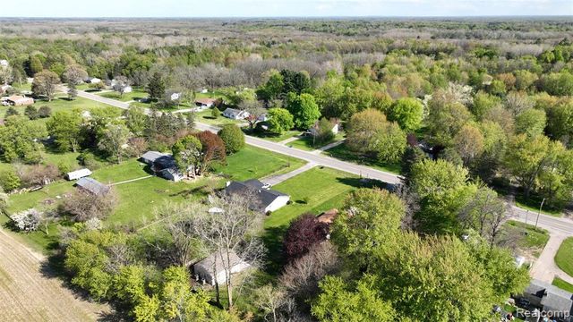 5145 E Mount Morris Road, Mount Morris, MI 48458