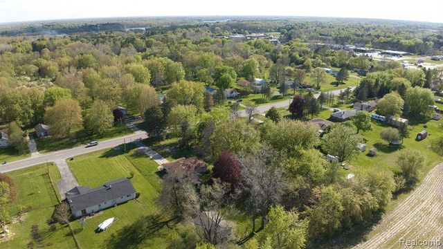 5145 E Mount Morris Road, Mount Morris, MI 48458