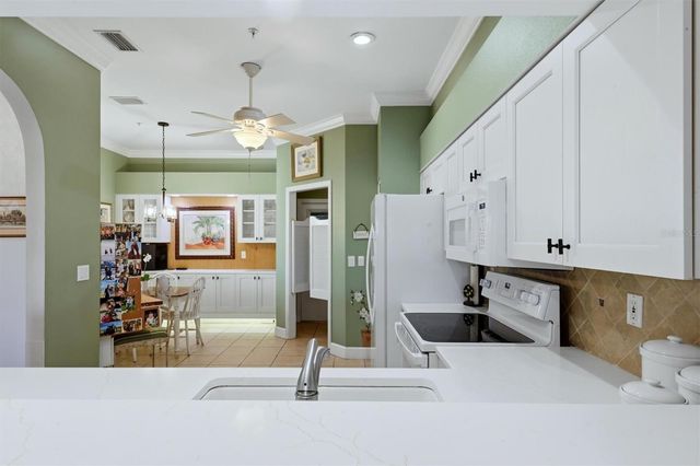 5234 MAHOGANY RUN AVENUE, Sarasota, FL 34241