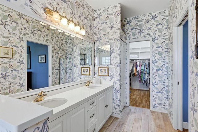 5234 MAHOGANY RUN AVENUE, Sarasota, FL 34241