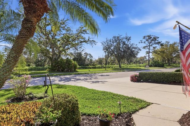 5234 MAHOGANY RUN AVENUE, Sarasota, FL 34241