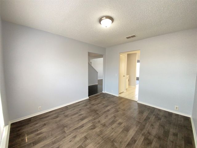 5204 Vista Verde Drive, Arlington, TX 76017