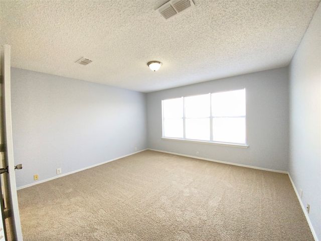 5204 Vista Verde Drive, Arlington, TX 76017