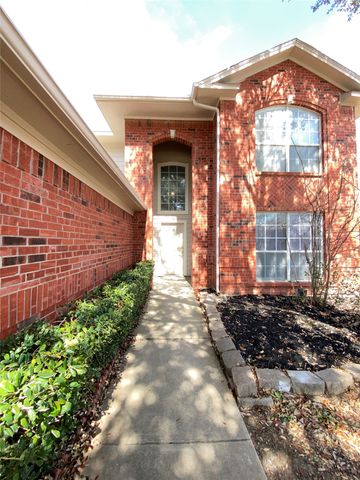 5204 Vista Verde Drive, Arlington, TX 76017