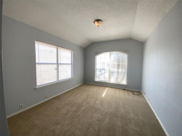 5204 Vista Verde Drive, Arlington, TX 76017