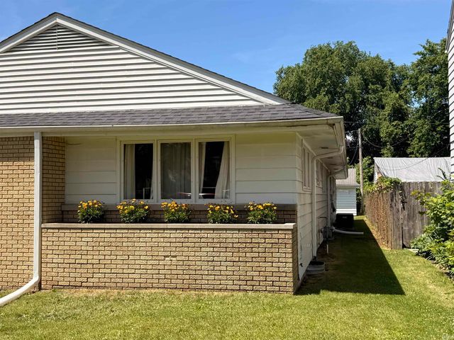 1101 Elliott Street, South Bend, IN 46628
