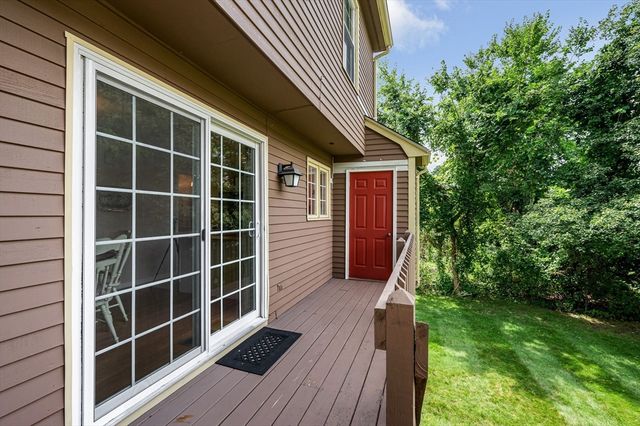 80 Heritage Dr 80, Tewksbury, MA 01876