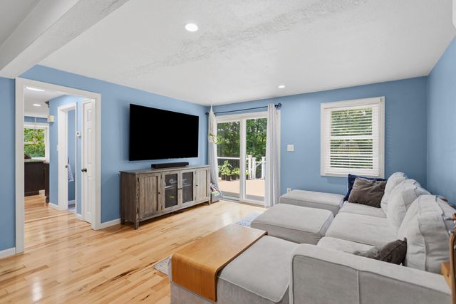 19 Claire Avenue, Derry, NH 03038
