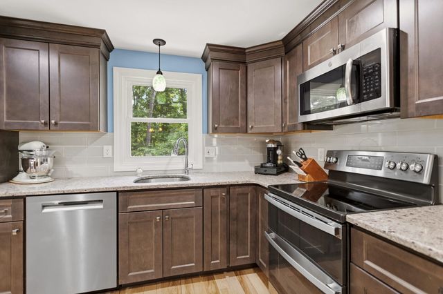 19 Claire Avenue, Derry, NH 03038