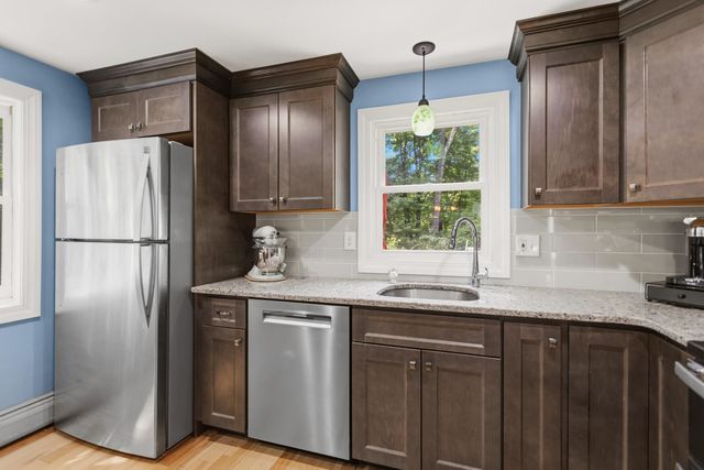 19 Claire Avenue, Derry, NH 03038