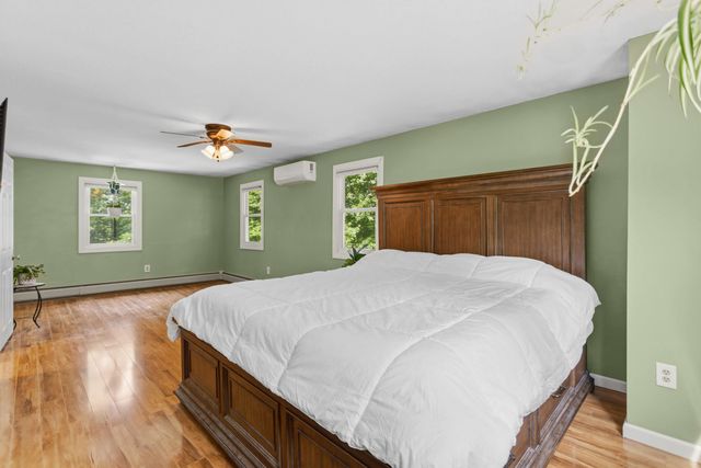 19 Claire Avenue, Derry, NH 03038