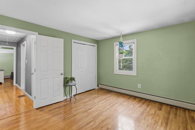 19 Claire Avenue, Derry, NH 03038