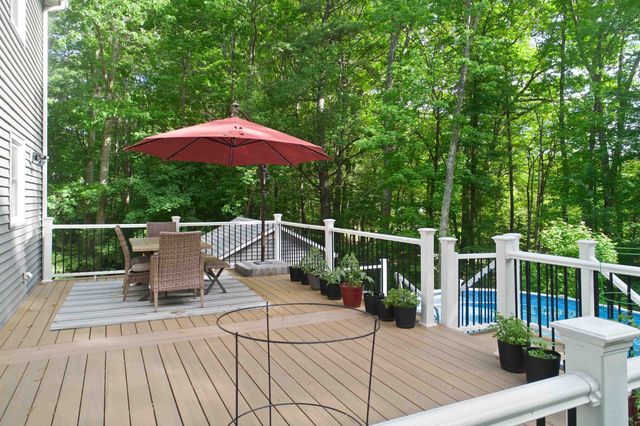 19 Claire Avenue, Derry, NH 03038