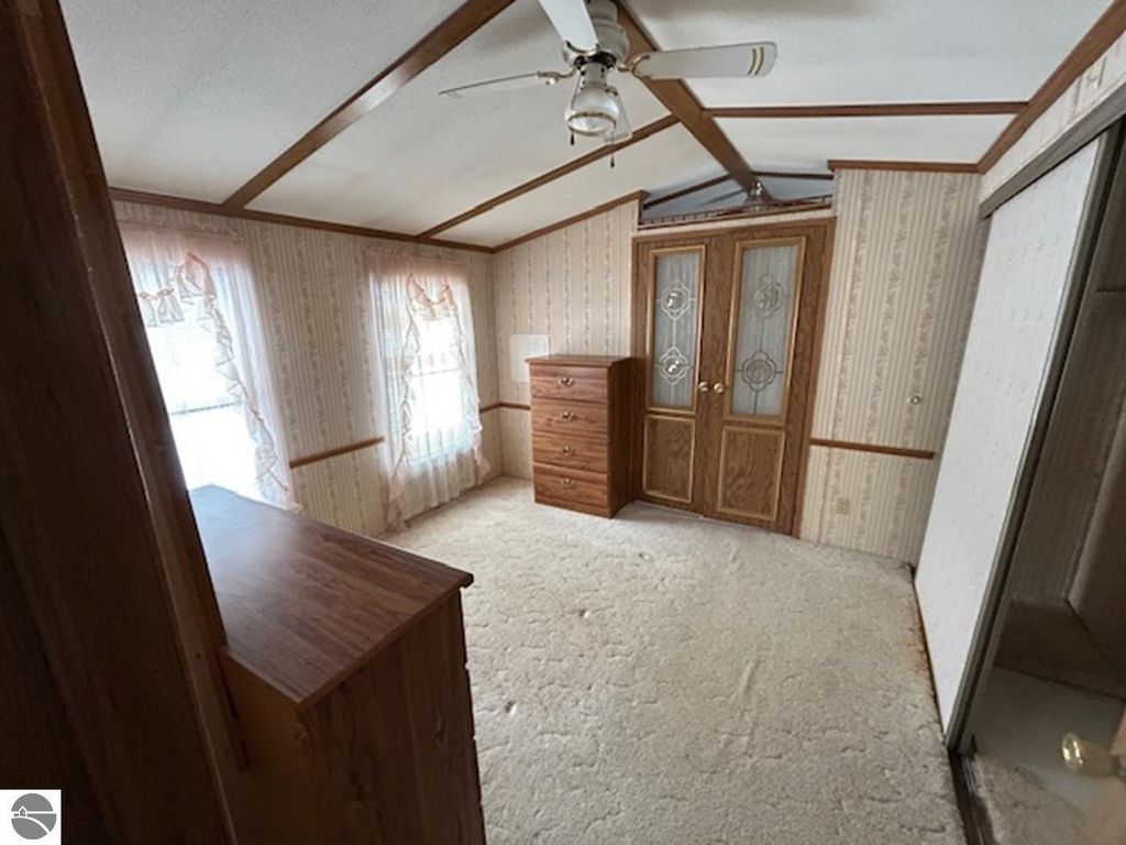 Image 12 of property listing at 6189 Wildwood Drive, Elwell, MI 48832