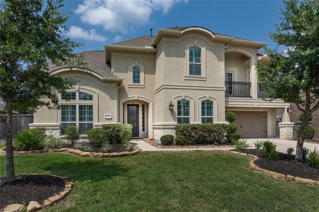16619 Wolf Pass Drive, Cypress, TX 77433