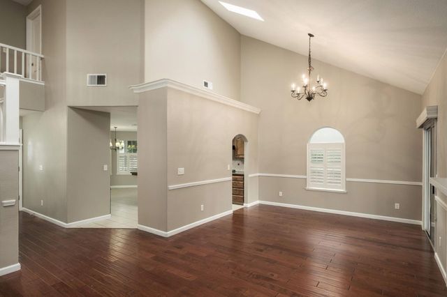 147 Everglade Avenue, Clovis, CA 93619