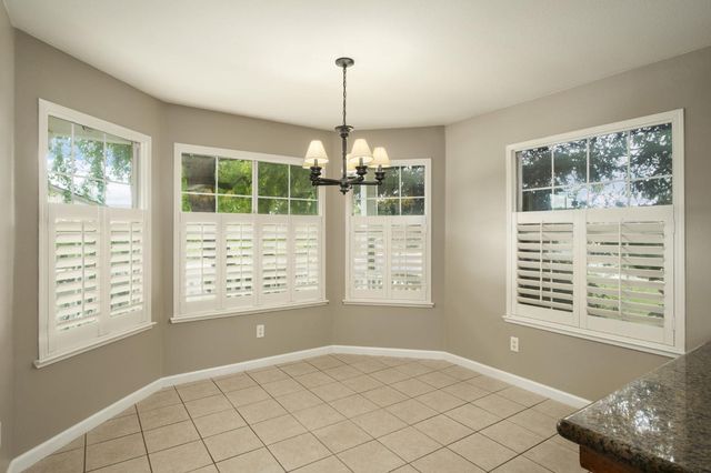147 Everglade Avenue, Clovis, CA 93619