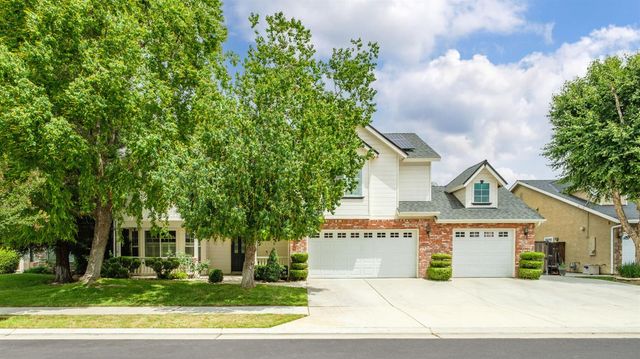 147 Everglade Avenue, Clovis, CA 93619