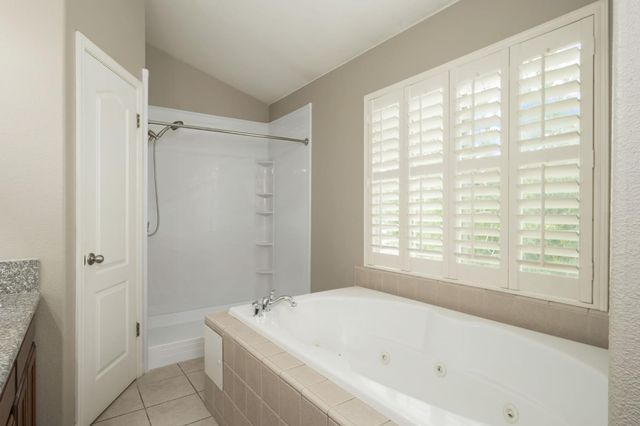 147 Everglade Avenue, Clovis, CA 93619
