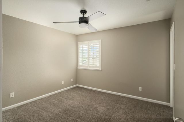 147 Everglade Avenue, Clovis, CA 93619