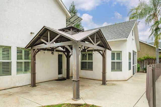 147 Everglade Avenue, Clovis, CA 93619