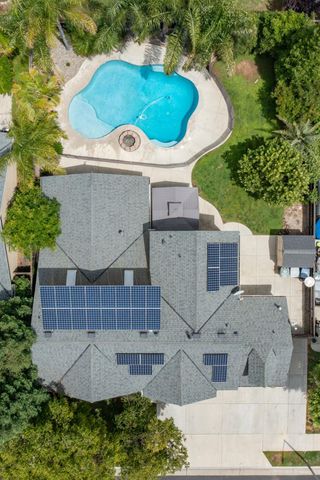 147 Everglade Avenue, Clovis, CA 93619