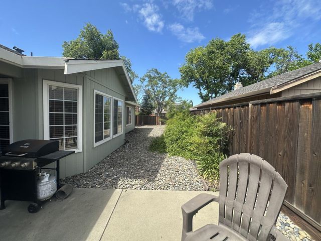 1455 Busca Drive, Tracy, CA 95376