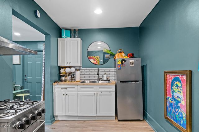 3 Sherman Street, Albany, NY 12210