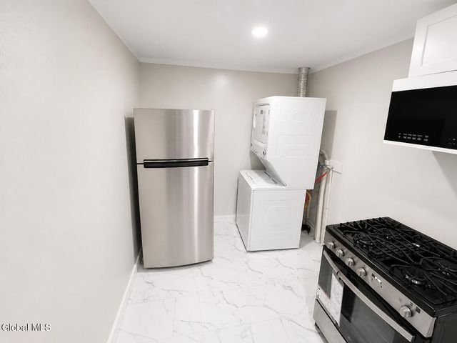 3 Sherman Street, Albany, NY 12210
