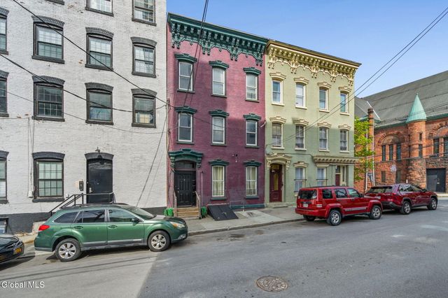 3 Sherman Street, Albany, NY 12210