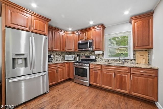 46 Phyllis Rd, West Orange Twp., NJ 07052