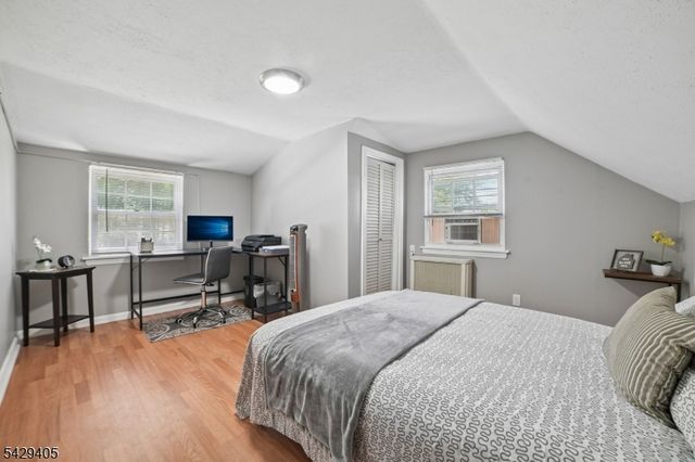 46 Phyllis Rd, West Orange Twp., NJ 07052