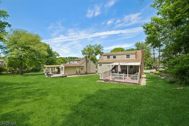 46 Phyllis Rd, West Orange Twp., NJ 07052