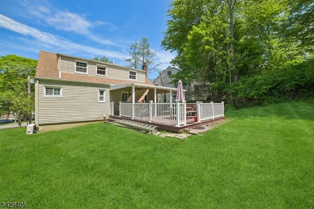 46 Phyllis Rd, West Orange Twp., NJ 07052