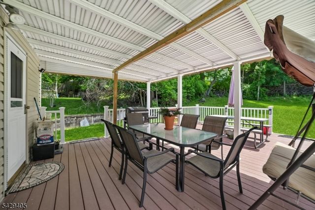 46 Phyllis Rd, West Orange Twp., NJ 07052