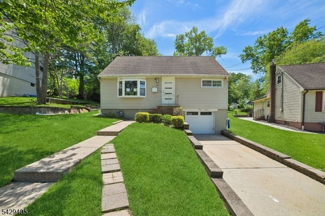46 Phyllis Rd, West Orange Twp., NJ 07052