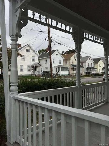 3 Allen Place, Poughkeepsie, NY 12601