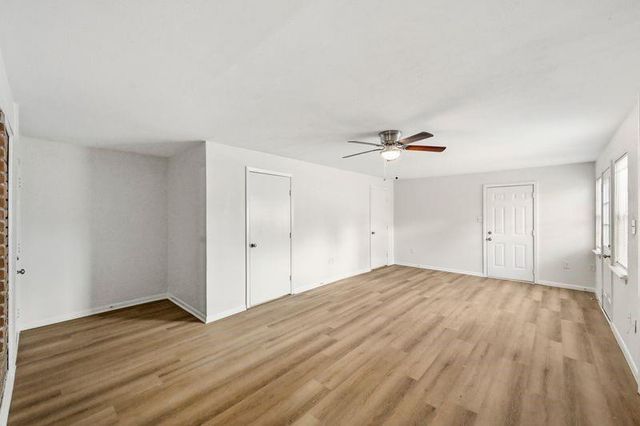 2409 Estate Drive, Deer Park, TX 77536