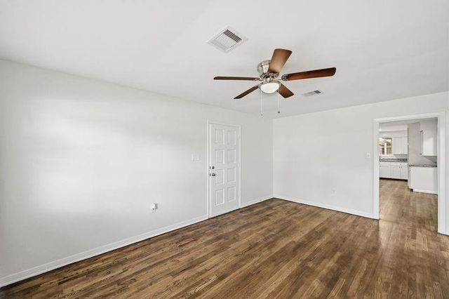 2409 Estate Drive, Deer Park, TX 77536