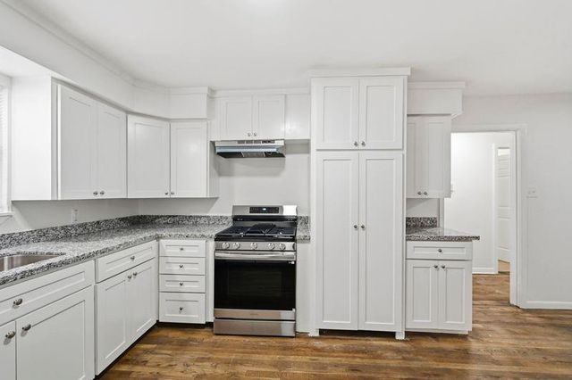 2409 Estate Drive, Deer Park, TX 77536