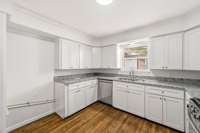 2409 Estate Drive, Deer Park, TX 77536