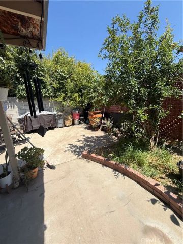 1057 W Carter Street, Rialto, CA 92376