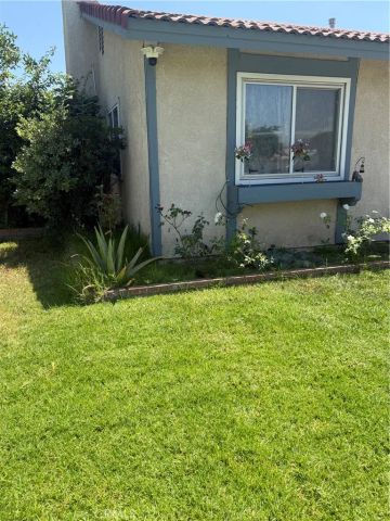 1057 W Carter Street, Rialto, CA 92376