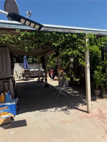 1057 W Carter Street, Rialto, CA 92376