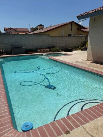 1057 W Carter Street, Rialto, CA 92376