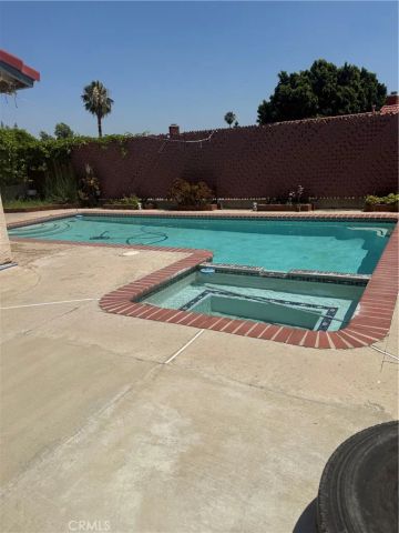 1057 W Carter Street, Rialto, CA 92376
