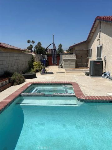 1057 W Carter Street, Rialto, CA 92376