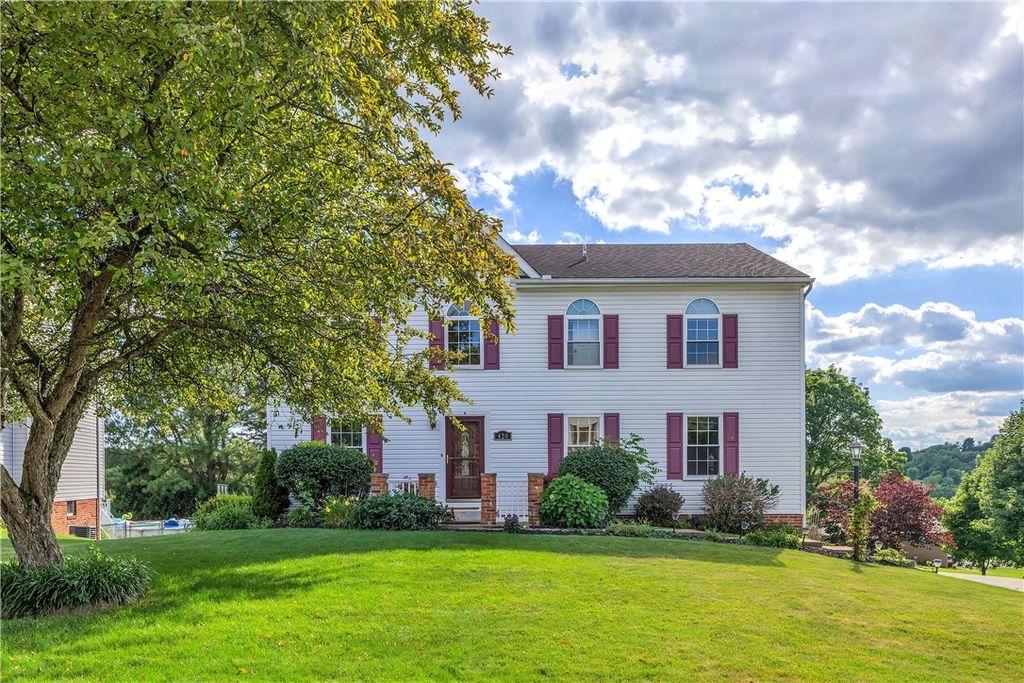 420 Lexington Drive, Hempfield Twp, PA 15601